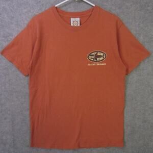 Nassau Bahamas Shark Shirt Mens Medium Orange Graphic Tee Yachtclub Casual